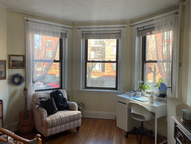 90 Brainerd Rd, Unit 7