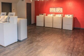 South Shore Apartments in Oklahoma City, OK - Building Photo - Building Photo