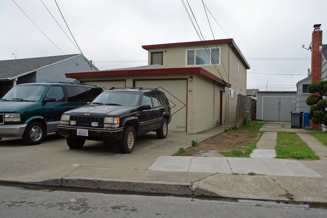 161 Diamond St in San Bruno, CA - Foto de edificio