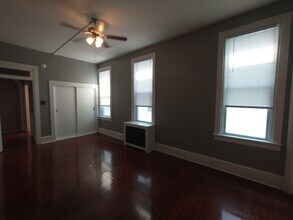 205 E King St, Unit 2 in Lancaster, PA - Building Photo - Building Photo