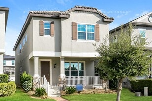 14561 Crested Plume Dr in Winter Garden, FL - Building Photo