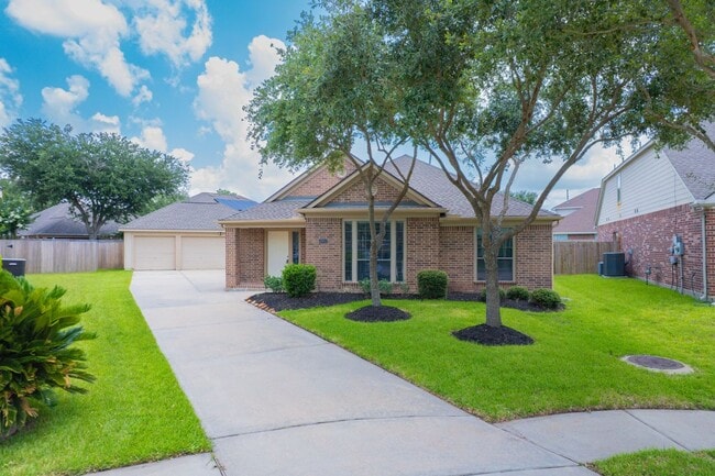 property at 19802 Shore Meadows Ln