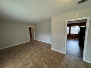 1936 Longwood Dr in Jackson, MS - Building Photo - Building Photo