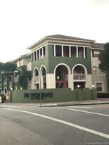 11001 NW 83rd St, Unit 206 in Doral, FL - Building Photo