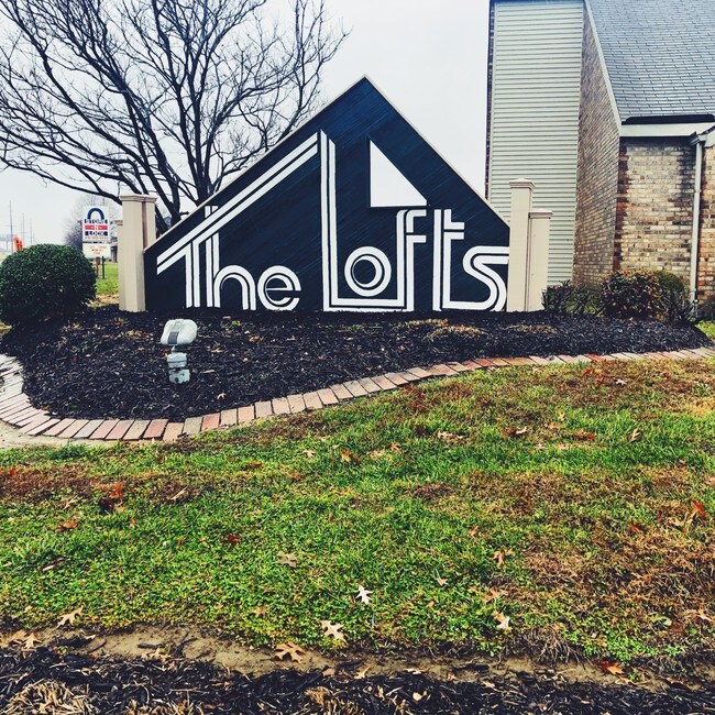 1121 Loft Cove Apartments and Nearby Evansville Apartments For Rent