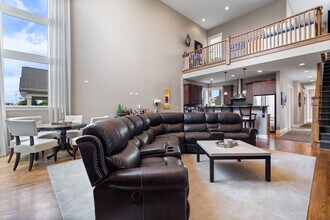 2424 N Ashland Ave in Chicago, IL - Building Photo - Building Photo