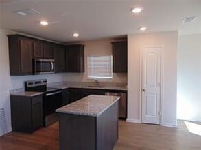 4244 Texas Sage Dr in Dallas, TX - Building Photo - Building Photo