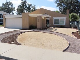 958 Valencia Ct in Chula Vista, CA - Building Photo