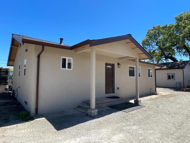 230 Miramonte Ave in Morgan Hill, CA - Building Photo - Building Photo