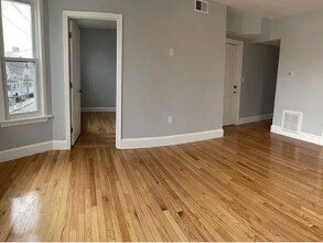 30 Julian St, Unit 3 in Boston, MA - Building Photo - Building Photo