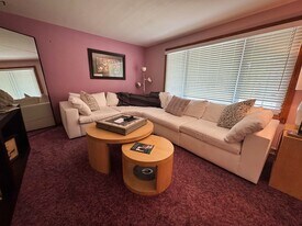 1736 Spence St in Green Bay, WI - Building Photo