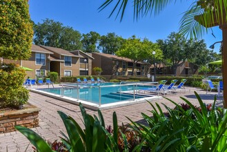 Forestlake Apartments in Daytona Beach, FL - Building Photo - Building Photo