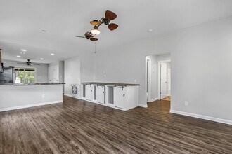 160 Winstead Cir in Owens Cross Roads, AL - Building Photo - Building Photo