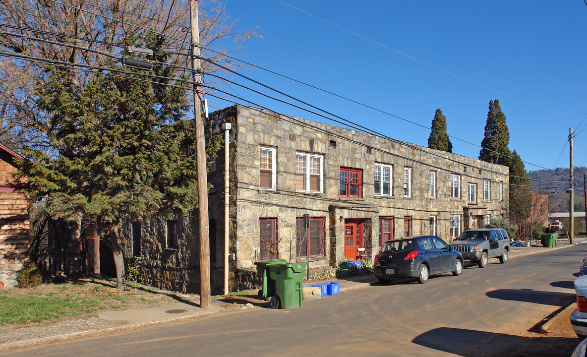 73 Cherry St in Asheville, NC - Building Photo