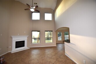 51 S Greenprint Cir in Tomball, TX - Building Photo - Building Photo