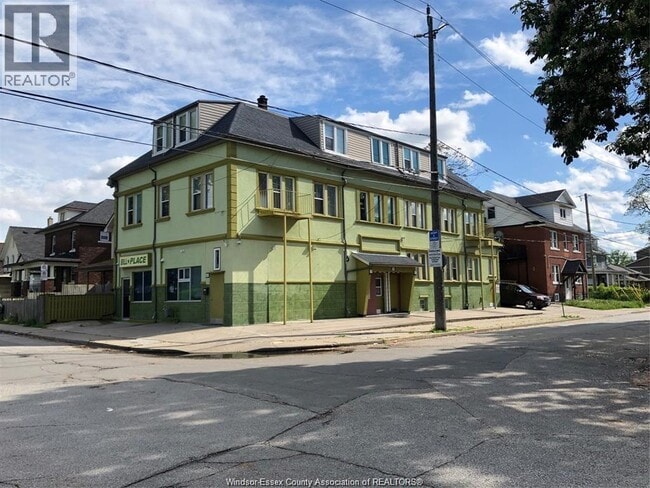 property at 401 ON-401