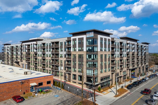 The Upton in Atlanta, GA - Foto de edificio - Building Photo