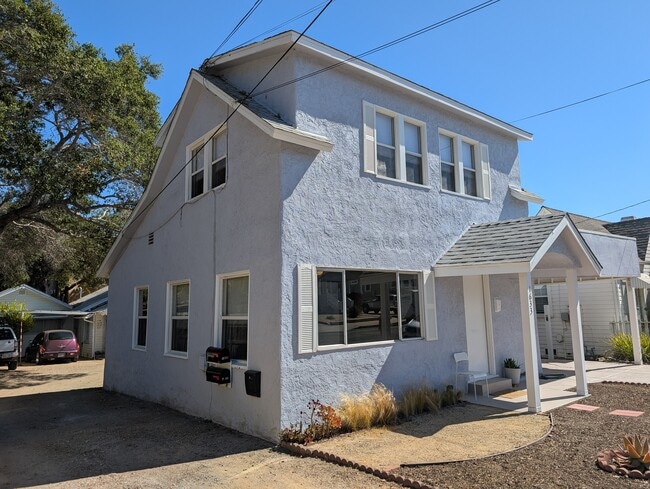 1633 Mill St in San Luis Obispo, CA - Foto de edificio - Building Photo