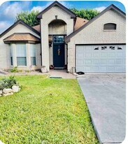 11339 Baltic Dr in San Antonio, TX - Building Photo