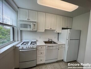 3 Langdon St in Cambridge, MA - Foto de edificio - Building Photo