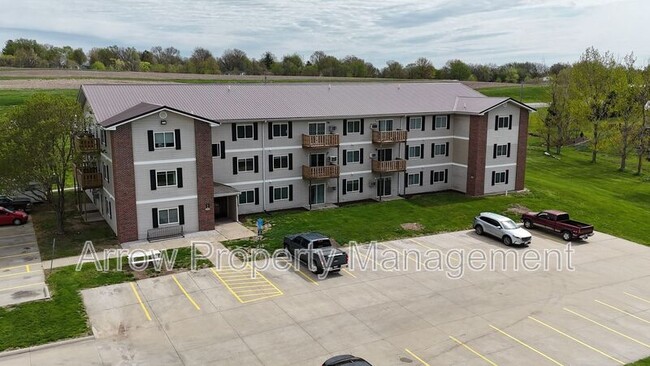 property at 940 27th St