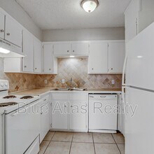 5352 Wonder Dr in Fort Worth, TX - Building Photo - Building Photo