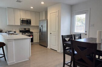 21151 Vercelli St in New Caney, TX - Building Photo - Building Photo