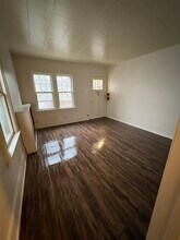 709 28th St, Unit 709 in Sioux City, IA - Building Photo - Building Photo