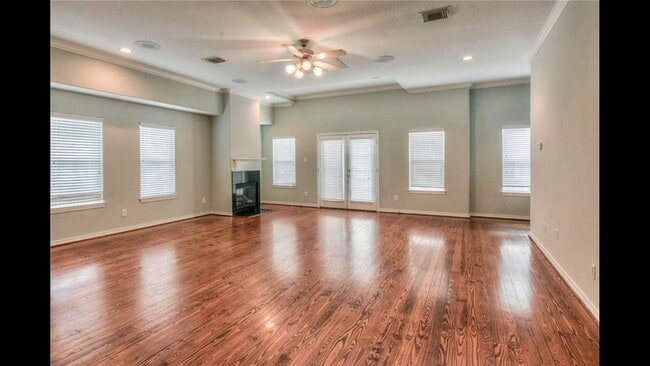 5415 Kansas St