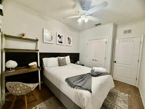 2477 Caravelle Cir in Kissimmee, FL - Building Photo - Building Photo