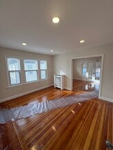 7 Smith St, Unit 2 in Medford, MA - Building Photo - Building Photo