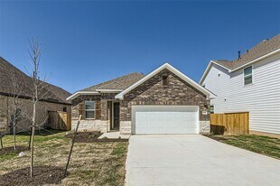 313 Marvins Bnd in Georgetown, TX - Building Photo