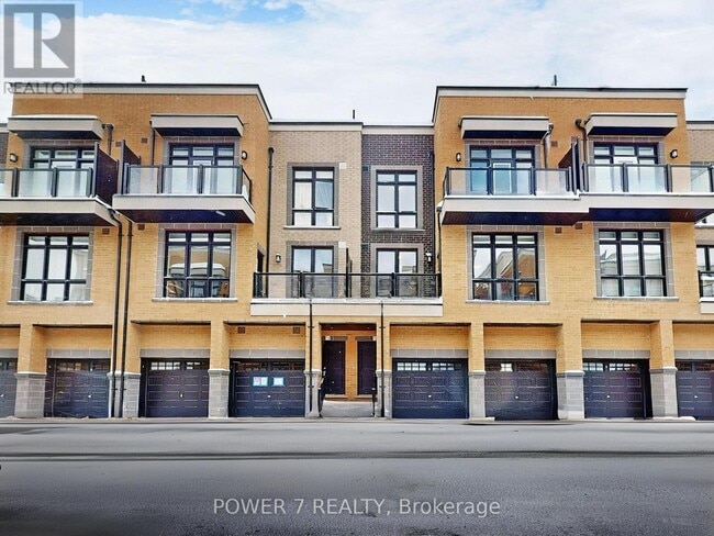 property at 8 Sayers Ln