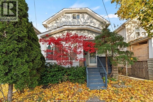 property at 1374 Pelissier St
