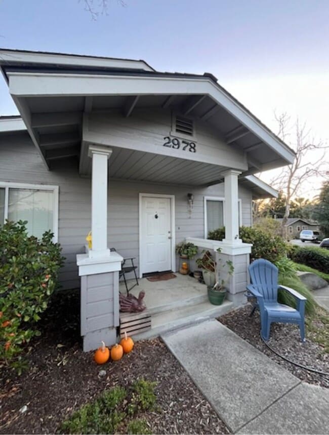 property at 2978 Rockview Pl