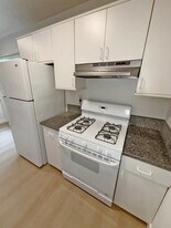 4402 Mammoth Ave, Unit 8 in Los Angeles, CA - Building Photo