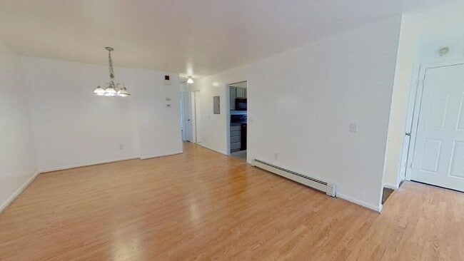 72 Chestnut St in Norwalk, CT - Building Photo - Building Photo