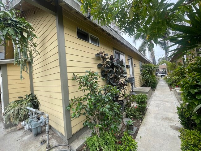 750 Martin Luther King Jr Ave, Unit 752 MLK