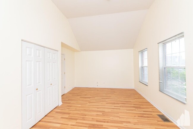 property at 1509 N Talman Ave