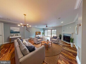 4 Hawthorne Ct NE in Washington, DC - Building Photo - Building Photo