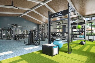 Monarch in Ft. Myers, FL - Foto de edificio - Building Photo