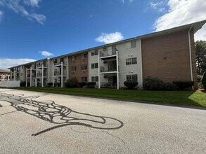 385 Huse Rd in Manchester, NH - Building Photo - Building Photo