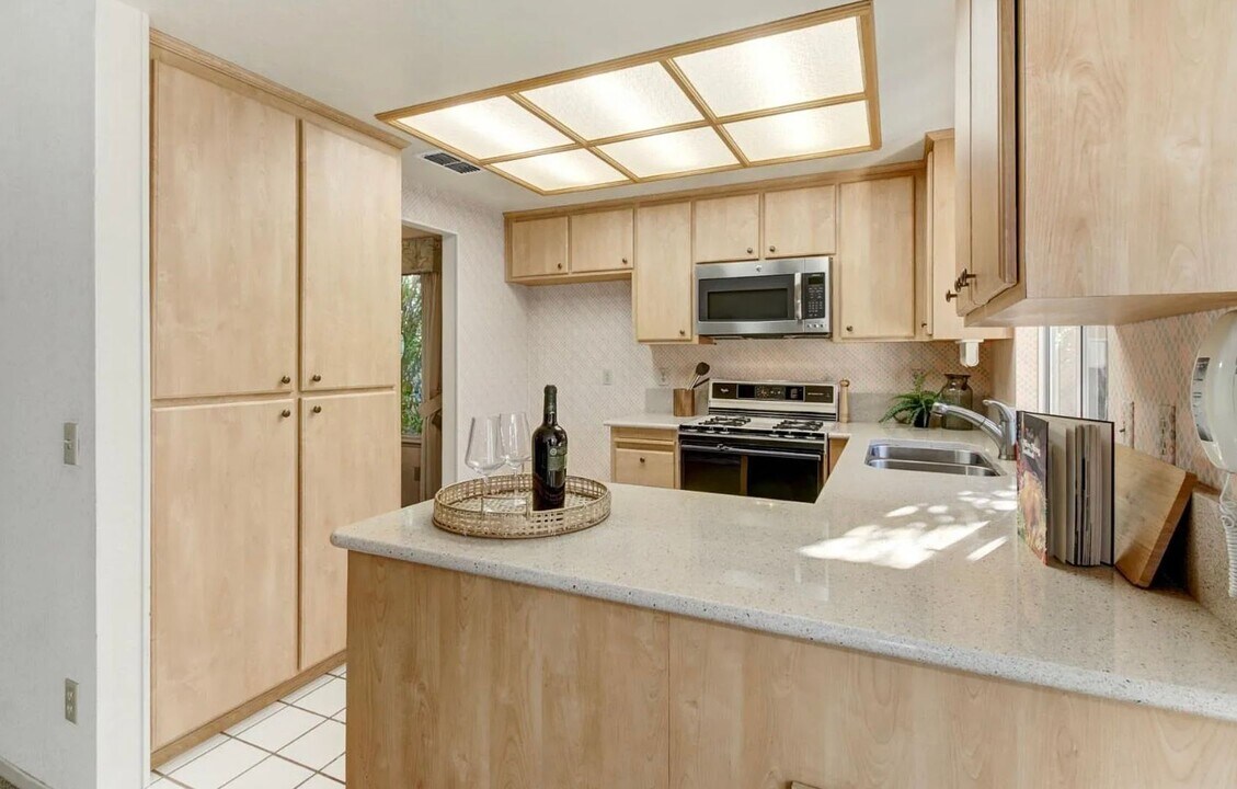 3431 Stoney Rd in Rocklin, CA - Building Photo