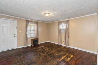 153 Yankee St in Knoxville, TN - Building Photo - Building Photo