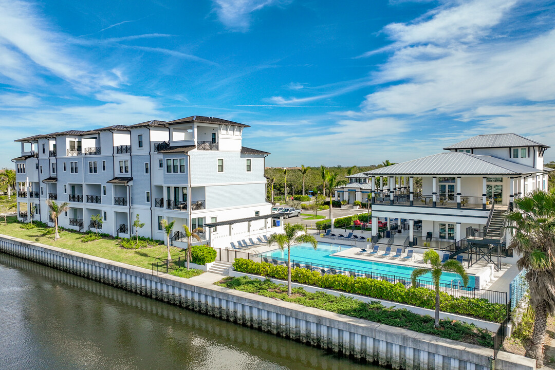 The Townes at Southshore Yacht Club in Ruskin, FL - Building Photo