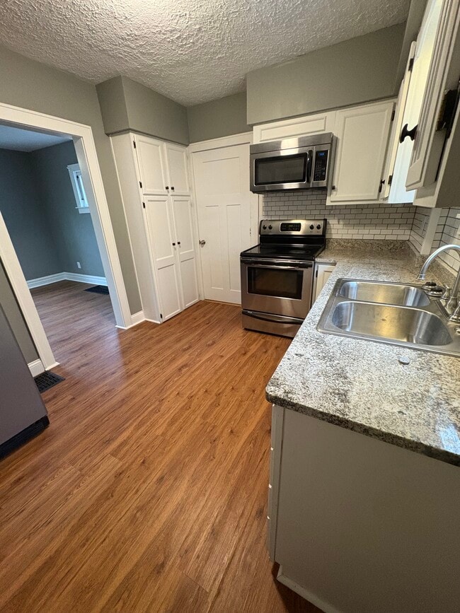 412 Emerick St in Wooster, OH - Building Photo - Building Photo