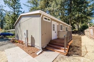 2535 70th Ave SW in Tumwater, WA - Building Photo - Building Photo