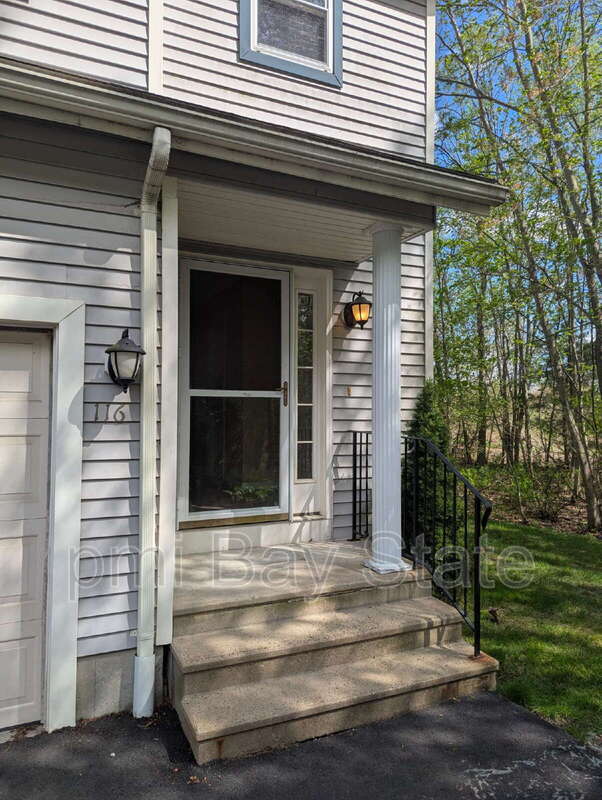 116 Weatherstone Dr in Worcester, MA - Building Photo - Building Photo