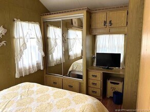 952 Nettles Blvd in Jensen Beach, FL - Building Photo - Building Photo
