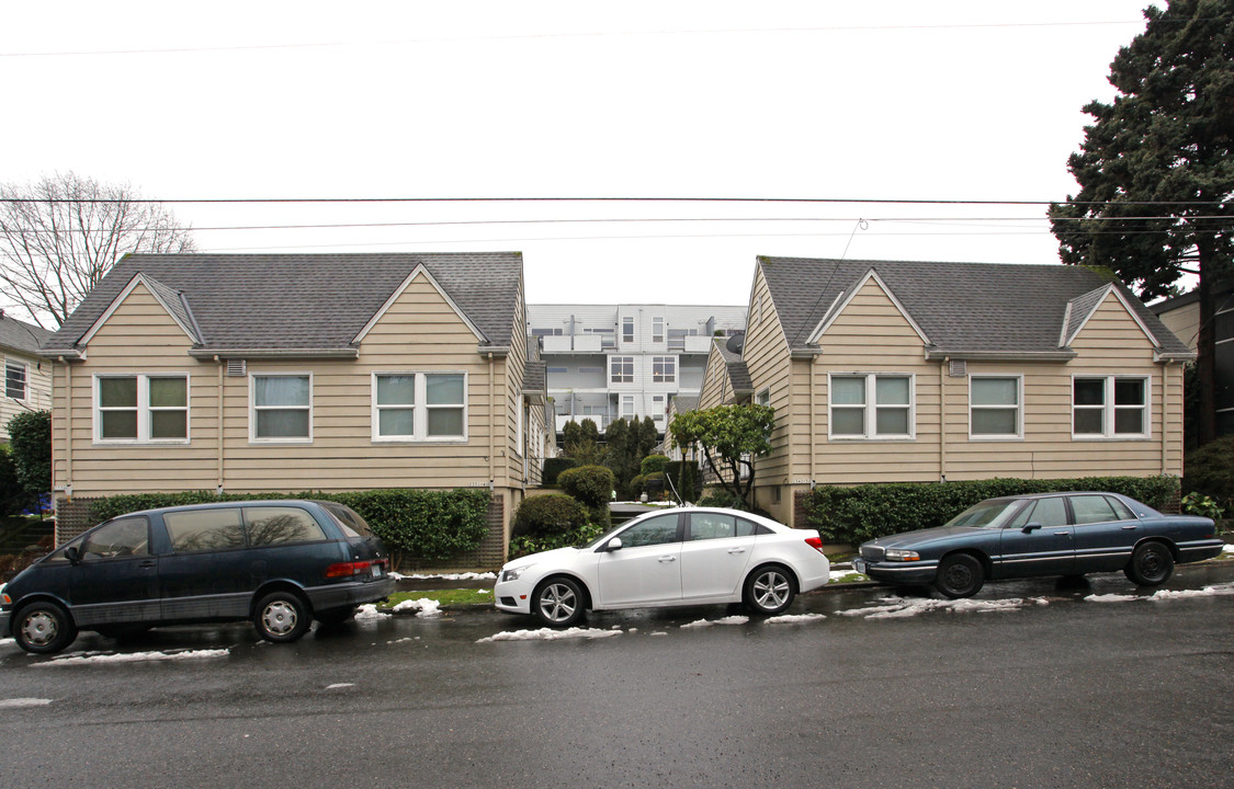 2330-2352 NW Overton St in Portland, OR - Building Photo